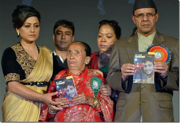 shree krishna mother and sweta unveiled book on shree krishna
