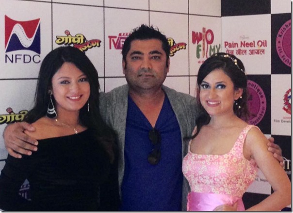 sunil rawal with actresses